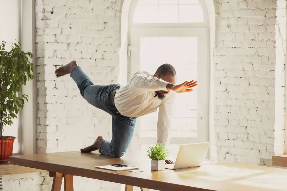 Body Reset: Melt Away Workday Tension with These Simple Stretches (Your Desk Will Thank You!)